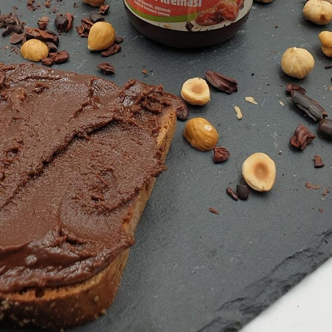 Aroha %80 Hazelnut Spread With Cocoa & Dates, 320 gr